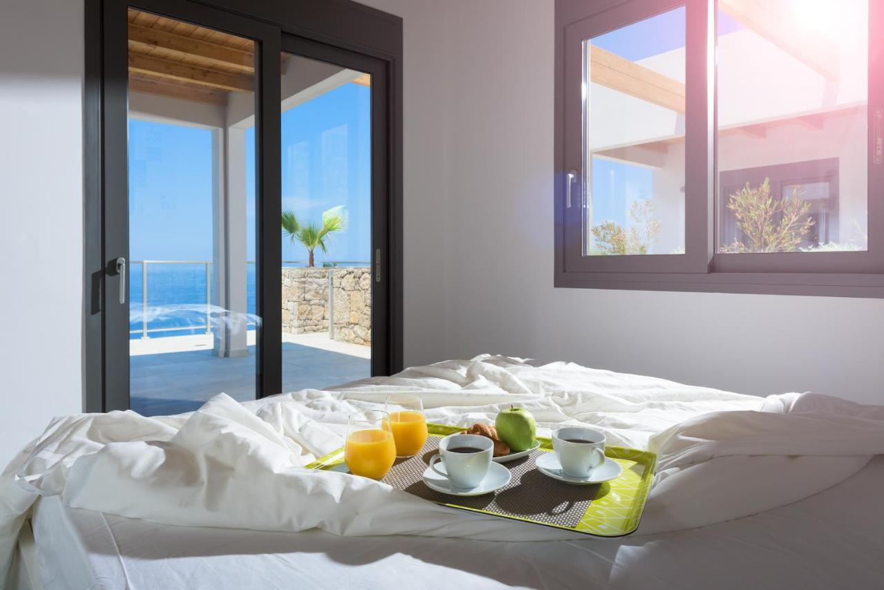 Kathisma Bay Villas - Luxury Villas - Villa Helios Kalamítsi 外观 照片