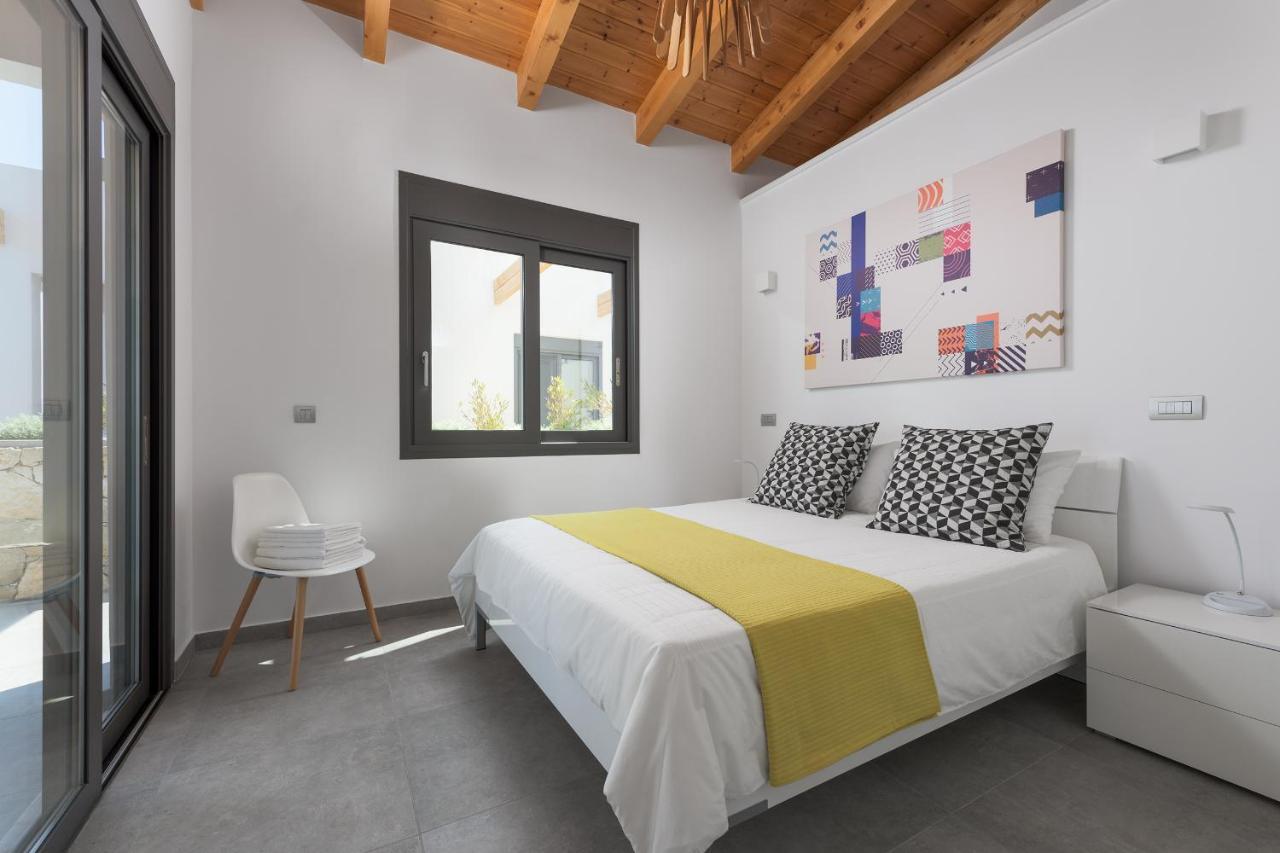 Kathisma Bay Villas - Luxury Villas - Villa Helios Kalamítsi 外观 照片