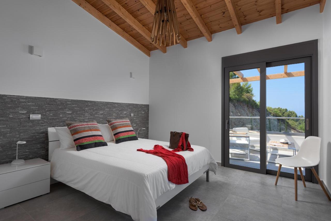 Kathisma Bay Villas - Luxury Villas - Villa Helios Kalamítsi 外观 照片